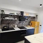 Grifone Apartment