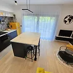 Grifone Apartment *